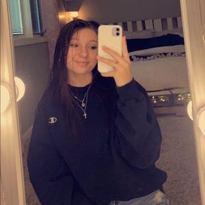 Meet your Posher, Avary